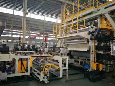 供應(yīng)蘇州金緯PVC同質(zhì)透心地板革生產(chǎn)線與紙板復(fù)合生產(chǎn)線